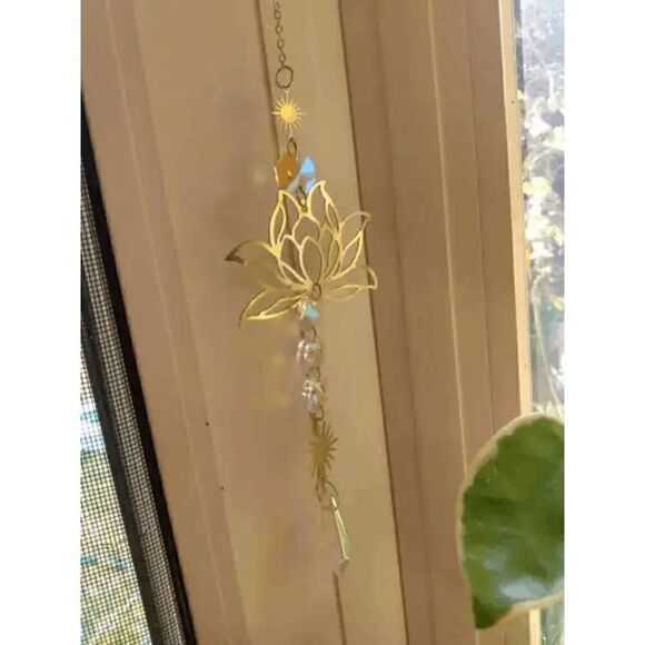Golden Sun And Lotus Flower Crystal Hanging Sun Catcher - Picture 6 of 8